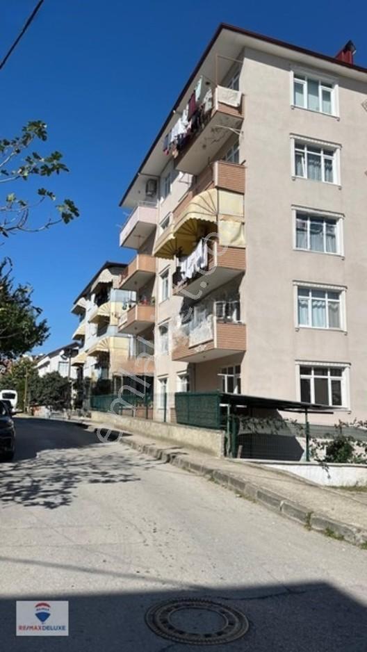 Remax Deluxe'Den Gölcük Piyalepaşa Mah. 3+1 Satılık Daire
