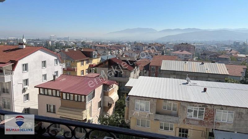 Remax Deluxe'den Gölcük Piyalepaşa Mah. 3+1 Satılık Daire — fotoğraf 6