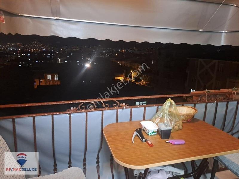 Remax Deluxe'den Gölcük Piyalepaşa Mah. 3+1 Satılık Daire — fotoğraf 7