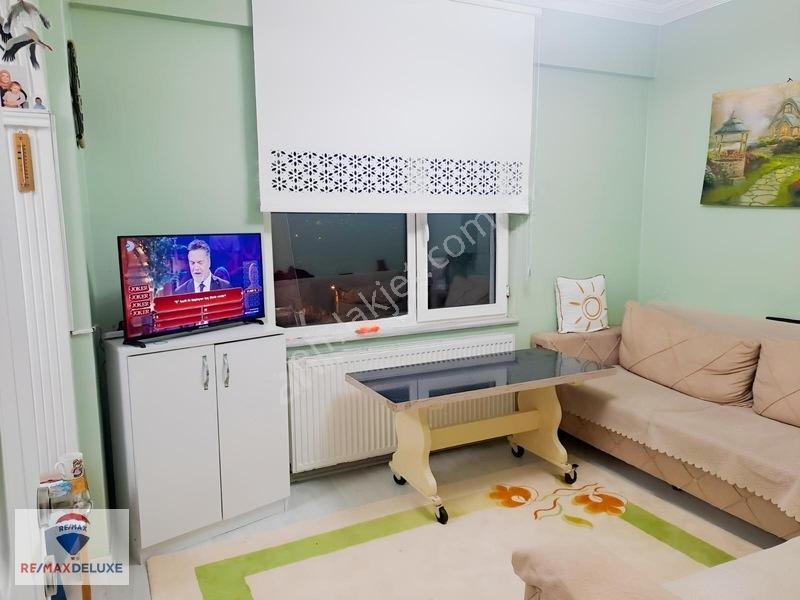Remax Deluxe'den Gölcük Piyalepaşa Mah. 3+1 Satılık Daire — fotoğraf 11