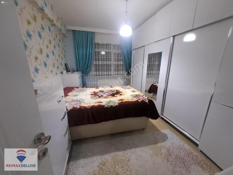 Remax Deluxe'den Gölcük Piyalepaşa Mah. 3+1 Satılık Daire — fotoğraf 18