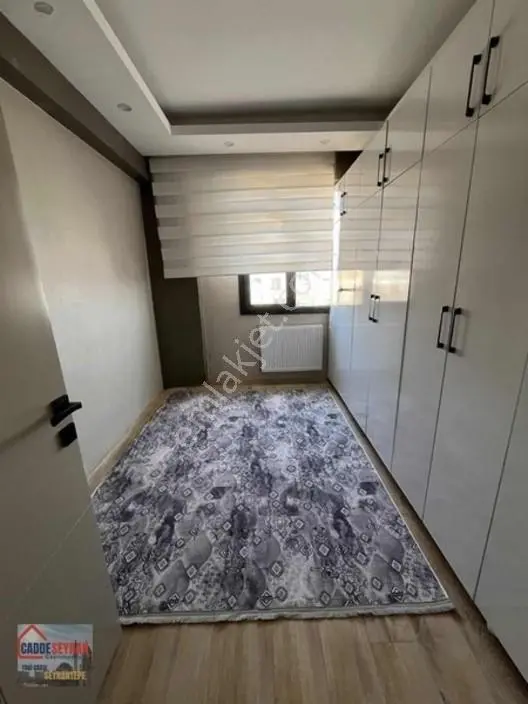 Cadde Seyran'dan Satılık Full Yapılı 2+1/135 M2 Daire — fotoğraf 2