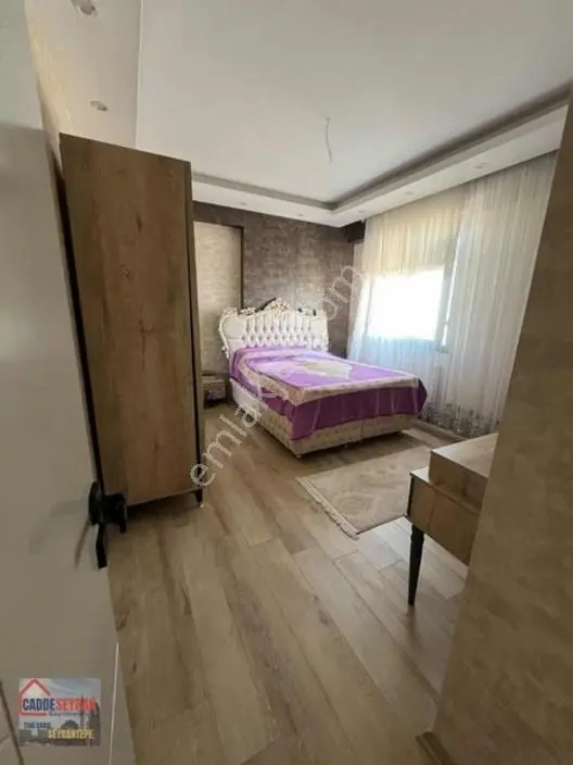 Cadde Seyran'dan Satılık Full Yapılı 2+1/135 M2 Daire — fotoğraf 3