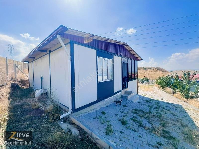 Zirveden Kalabada Hissetapulu 504m2 Eşyalı Konteynerlı Bahçe