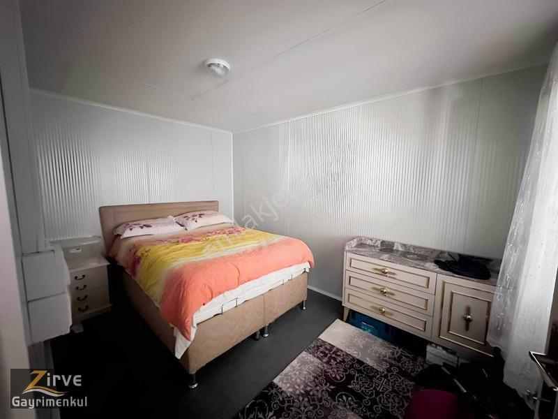 Zirveden Kalabada Hissetapulu 504m2 Eşyalı Konteynerlı Bahçe — fotoğraf 6