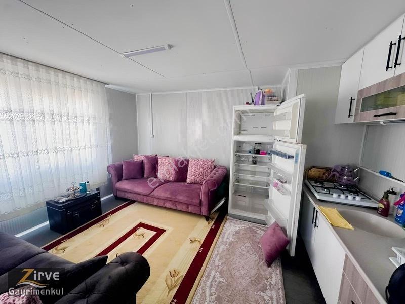 Zirveden Kalabada Hissetapulu 504m2 Eşyalı Konteynerlı Bahçe — fotoğraf 7