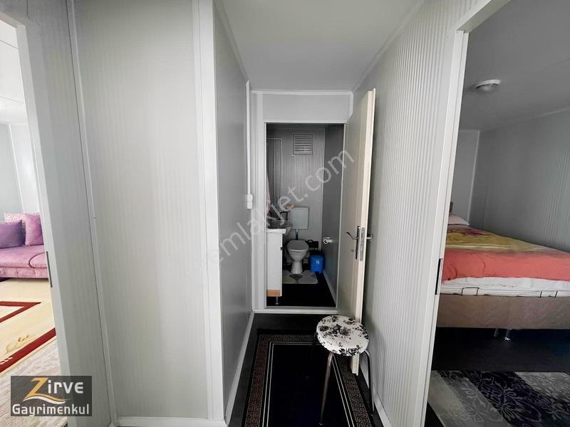 Zirveden Kalabada Hissetapulu 504m2 Eşyalı Konteynerlı Bahçe — fotoğraf 9