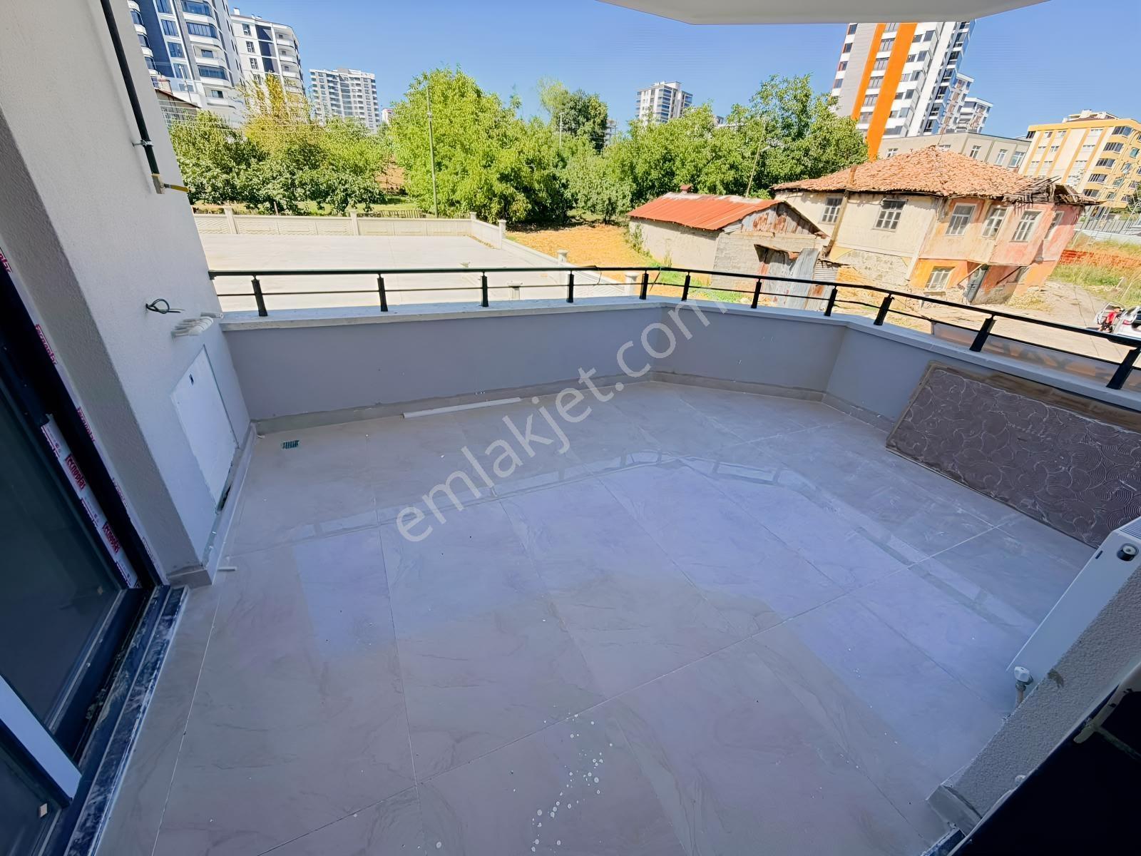 Bi·nova'dan Tepecik'de Kapalı Otoparklı Geniş Satılık 3+1 Daire — fotoğraf 7