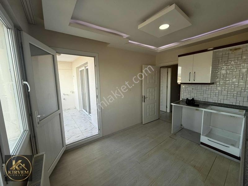 Kirvem Emlak'tan Kurtuluş Mah.de 3+1 Ara Kat, Kullanışlı Daire — fotoğraf 10