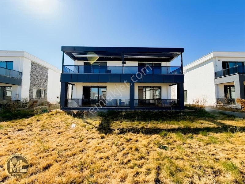 Makro Life'Dan 450 Evler Bölgesinde Daire Fiyatına Villa