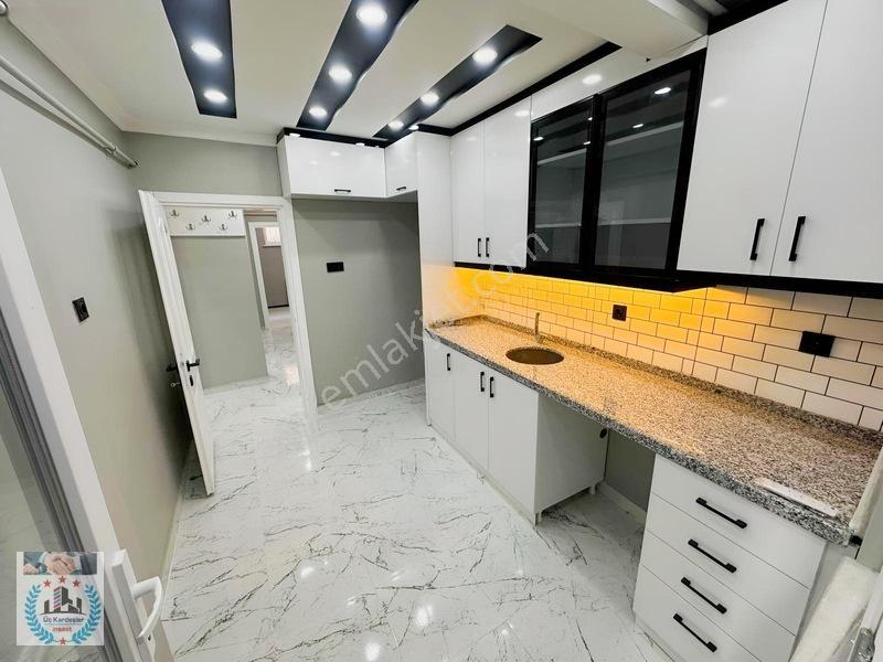 Üç Kardeşler'den İsmetpaşa Mah Satılık 2+1 100m² Hisseli Daire — fotoğraf 5