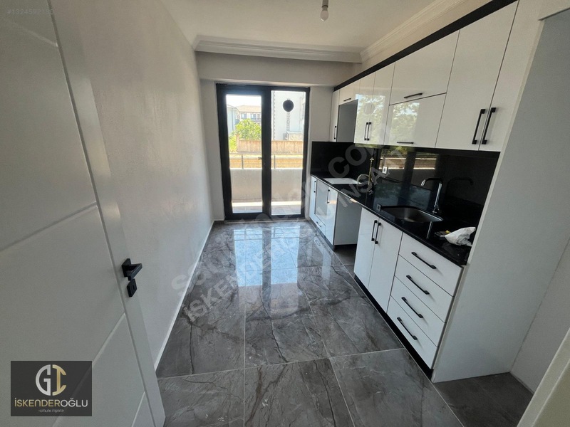 Aziziye Mahallesi Lise İlk Okul Karşısı 3+1 120 M2 Yerden Isıma — fotoğraf 18