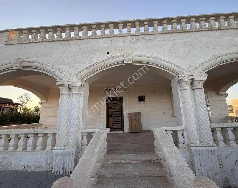 Gölpınarda Muazzam Satılık Villa — fotoğraf 3