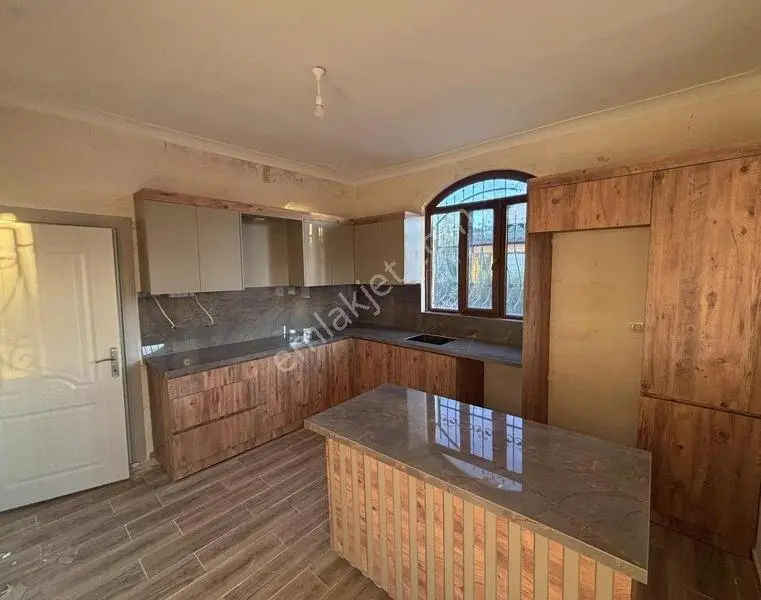 Gölpınarda Muazzam Satılık Villa — fotoğraf 14