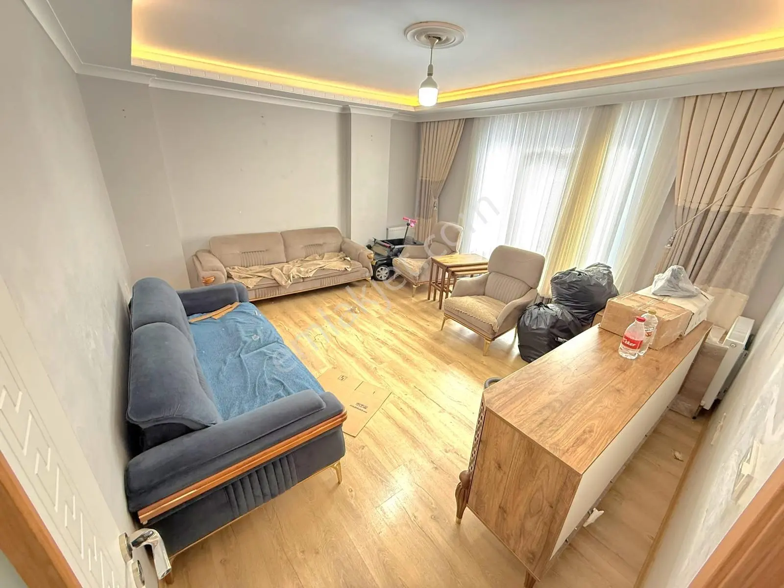 Pusula İnş.tan Cami Duragına Yakın Cadde Uzerinde 125m2 3kat Da — fotoğraf 11