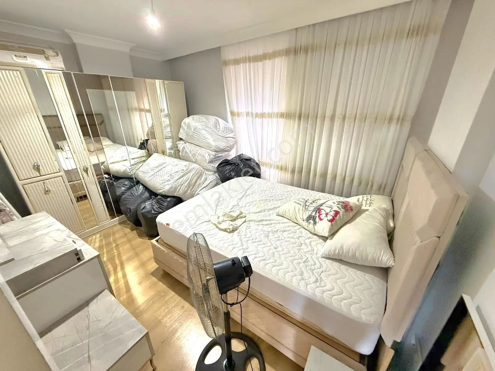 Pusula İnş.tan Cami Duragına Yakın Cadde Uzerinde 125m2 3kat Da — fotoğraf 19