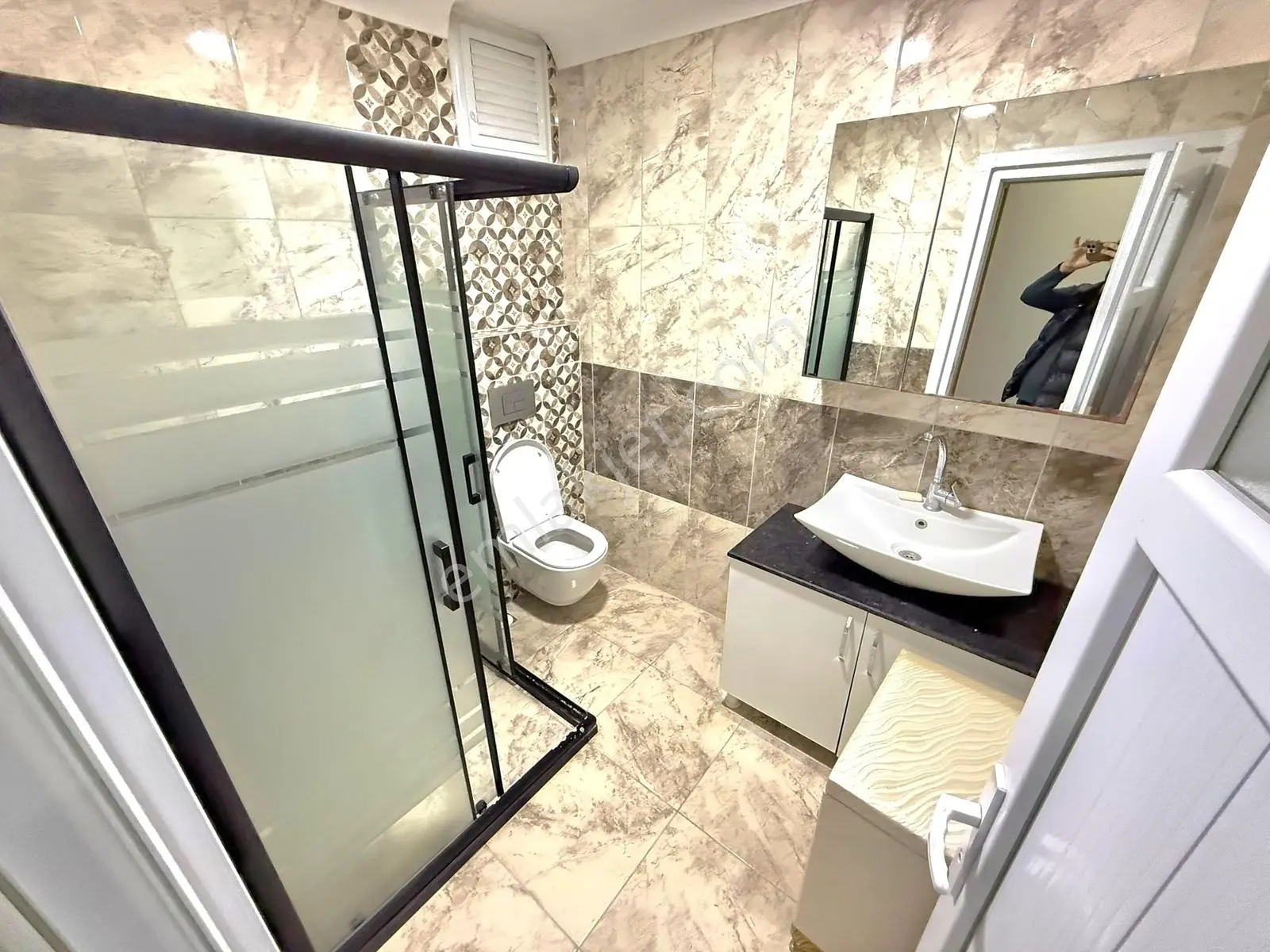 Pusula İnş.tan Cami Duragına Yakın Cadde Uzerinde 125m2 3kat Da — fotoğraf 21