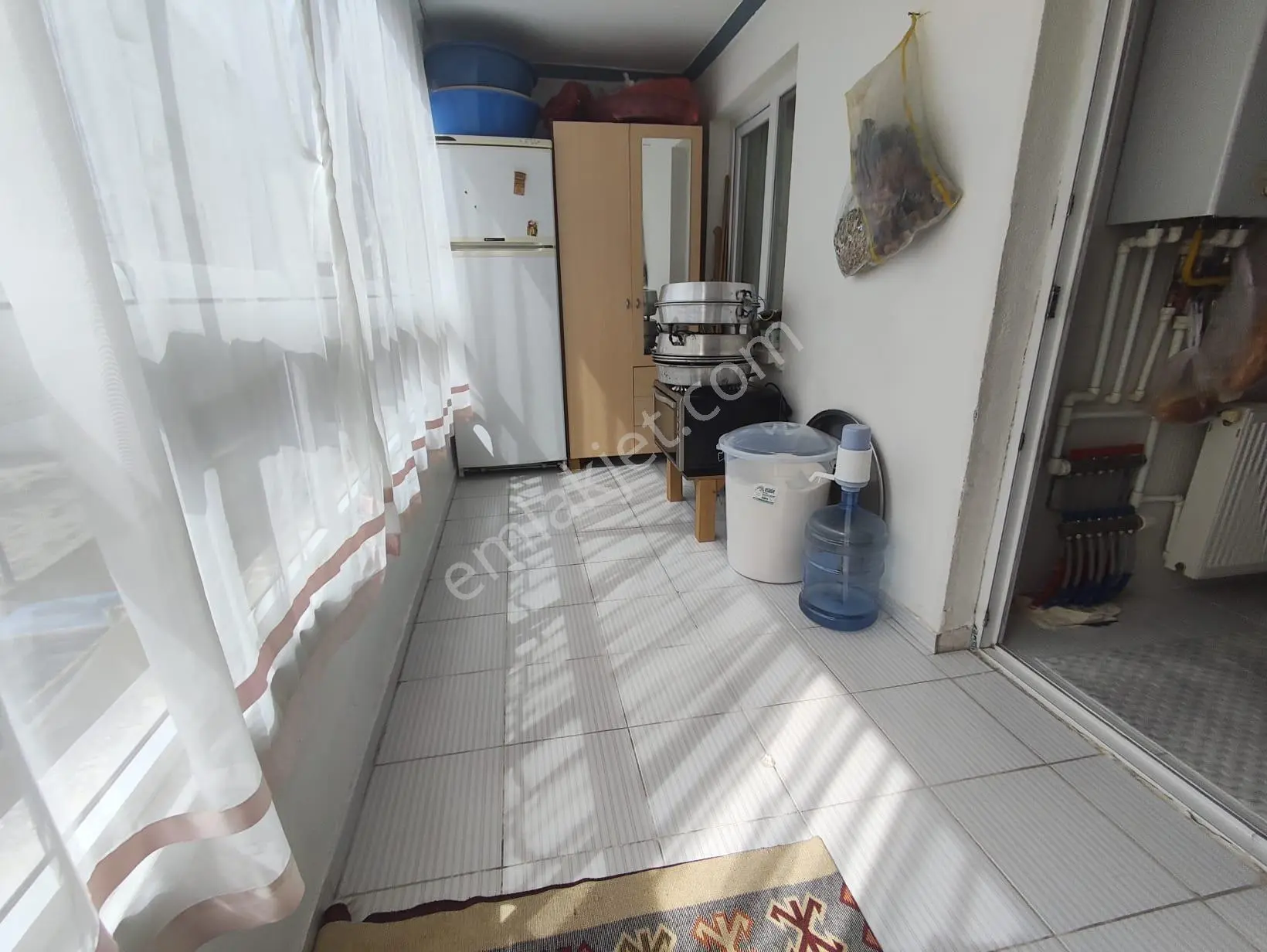 Yılmaz Gayrımenkulden Ebeveyn Banyolu Geniş M2 3+1 Satılık Daire — fotoğraf 4