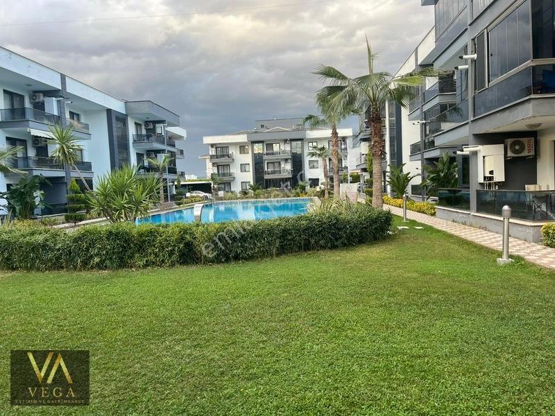 Villalar Bölgesi 1+1 Site İçerisinde Satılık Daire