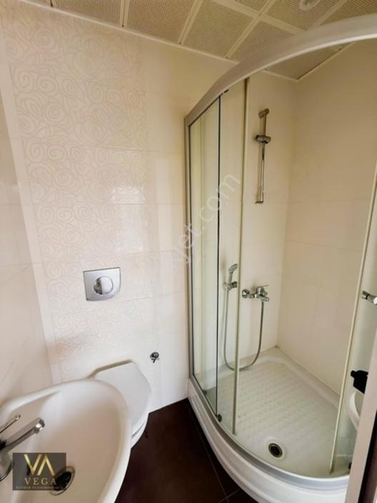 Vega'dan Muradiye Villalar Bölgesinde 4+1 190m2 Site İçinde — fotoğraf 14