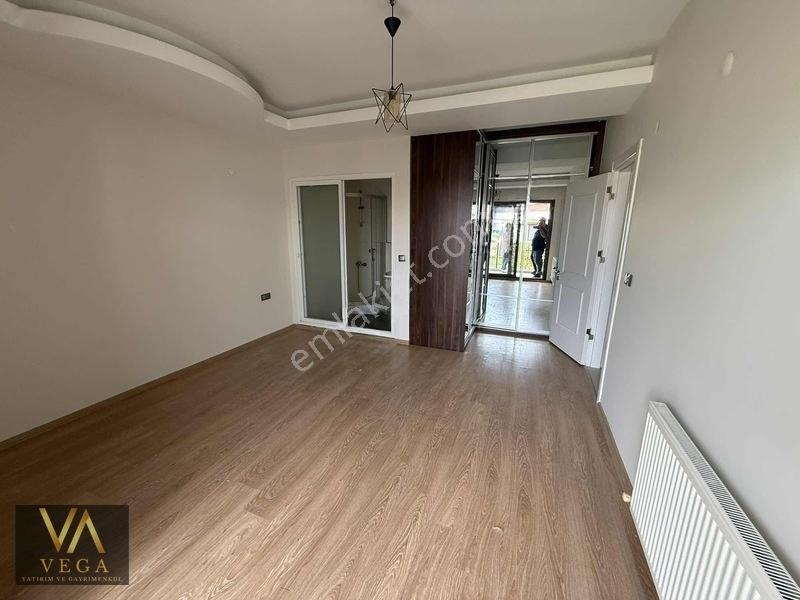 Vega'dan Muradiye Villalar Bölgesinde 4+1 190m2 Site İçinde — fotoğraf 21