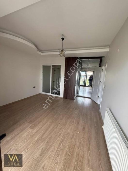 Vega'dan Muradiye Villalar Bölgesinde 4+1 190m2 Site İçinde — fotoğraf 22