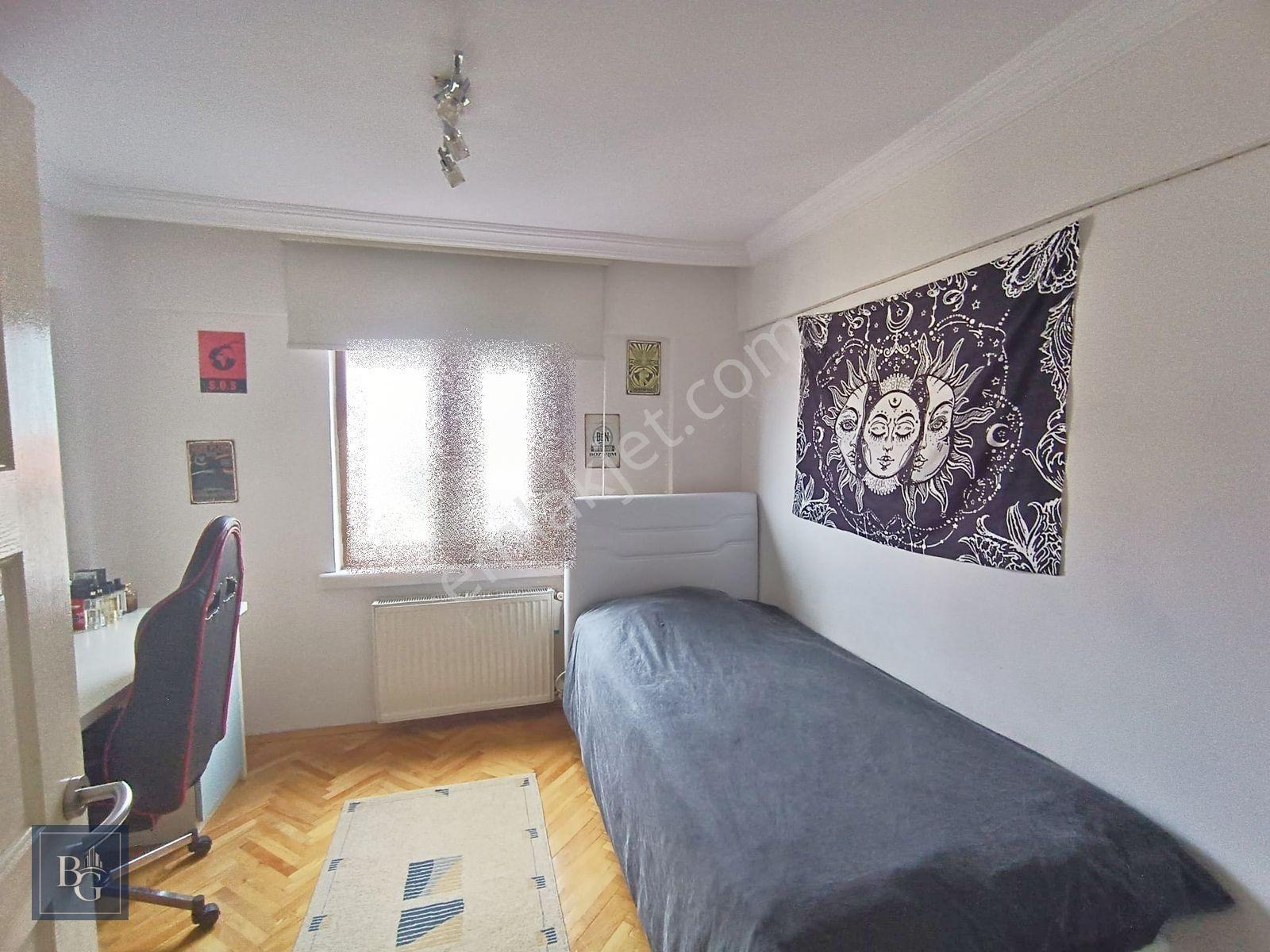 ⫸︎b*g⫷bağlar Cd Yakını Ara Katta Teras Balkonlu Bağımsız 3+1 — fotoğraf 8