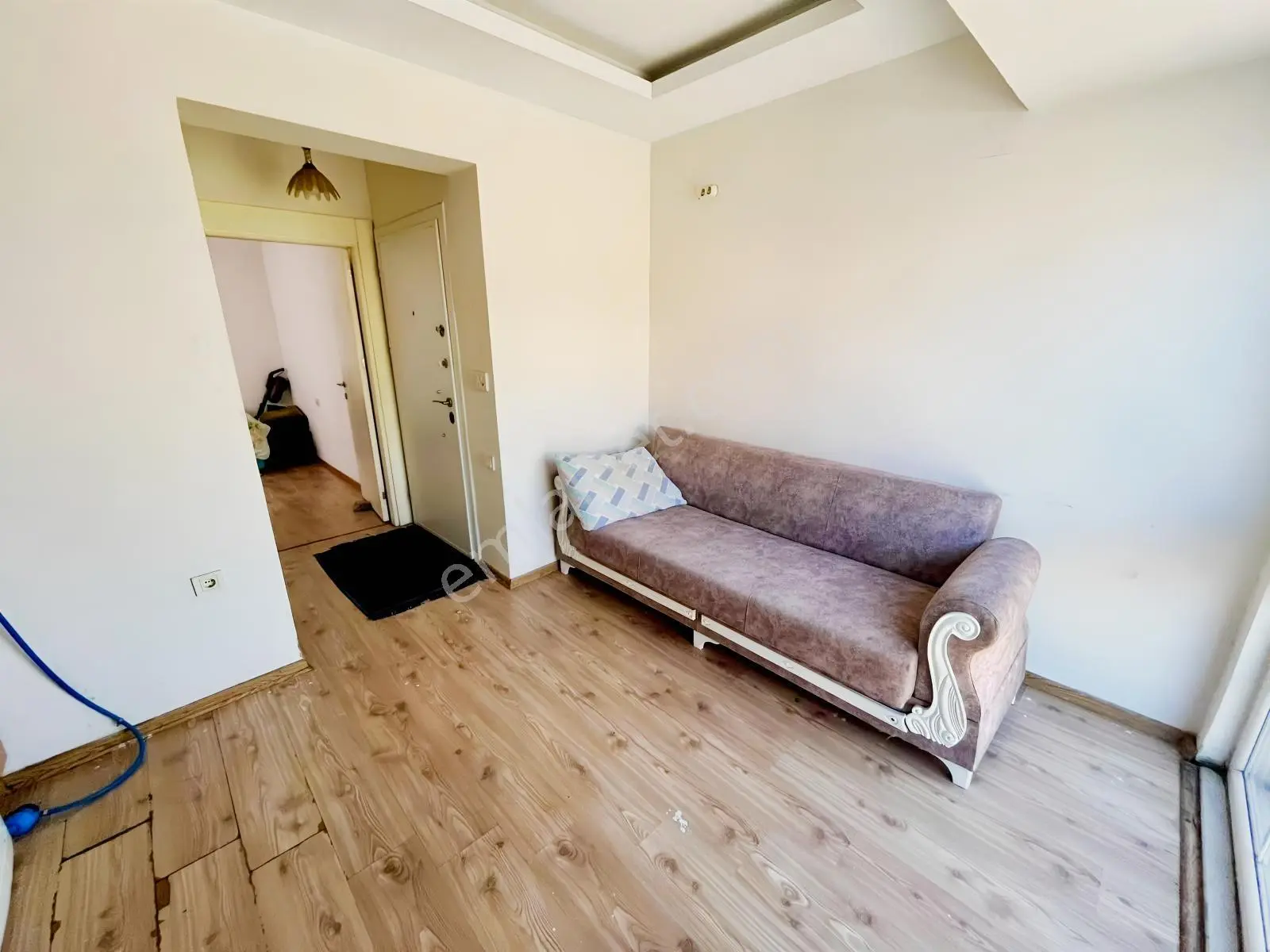 Amazon'dan Uncular Camii Civarı 1+1 Satılık Fırsat Daire!!! — fotoğraf 3