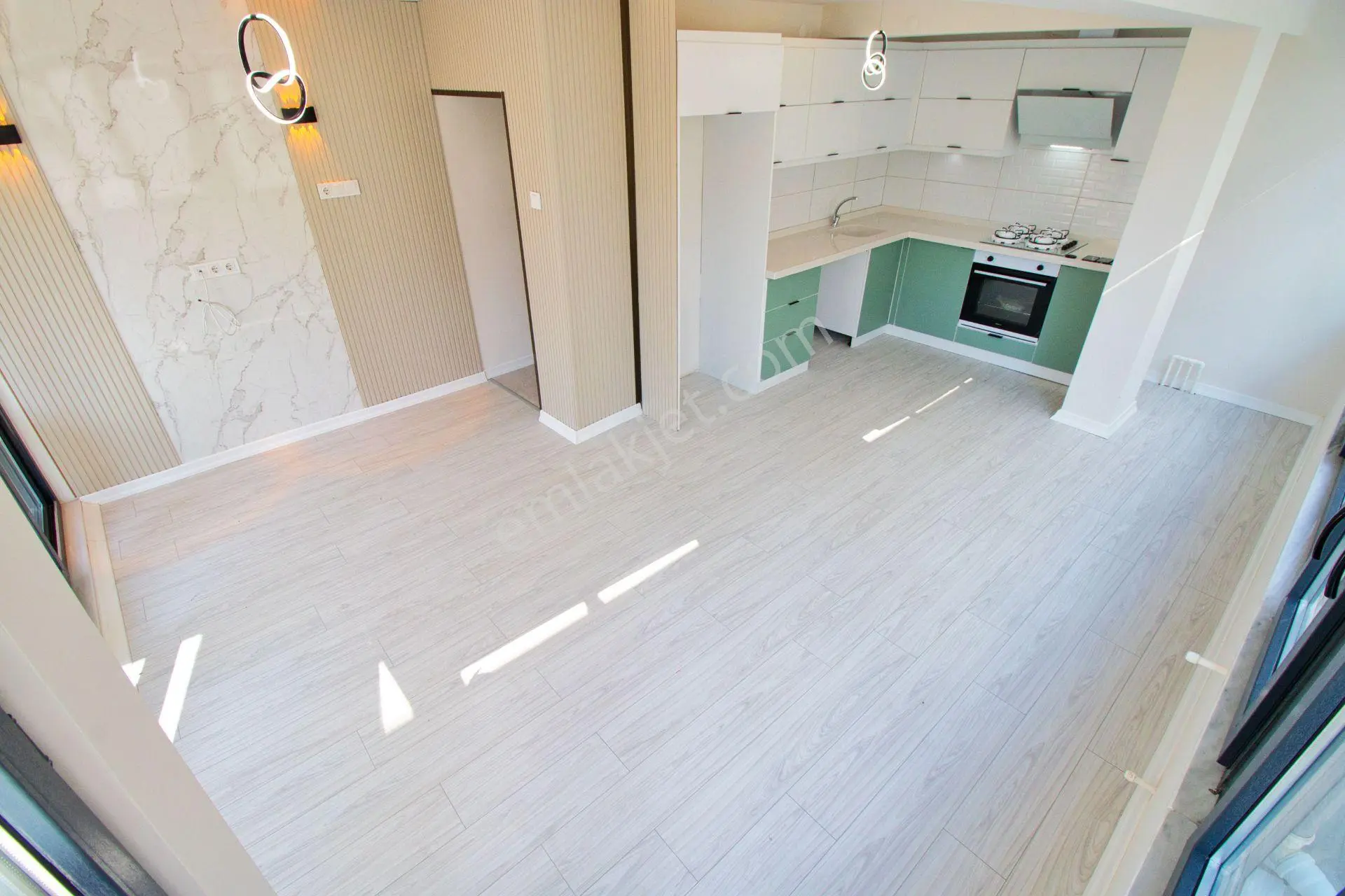 Aktif'ten Akçay Merkezde Satılık Ön Cephe Arakat Denize 300mt Full Yapılı 2+1 Daire — fotoğraf 6