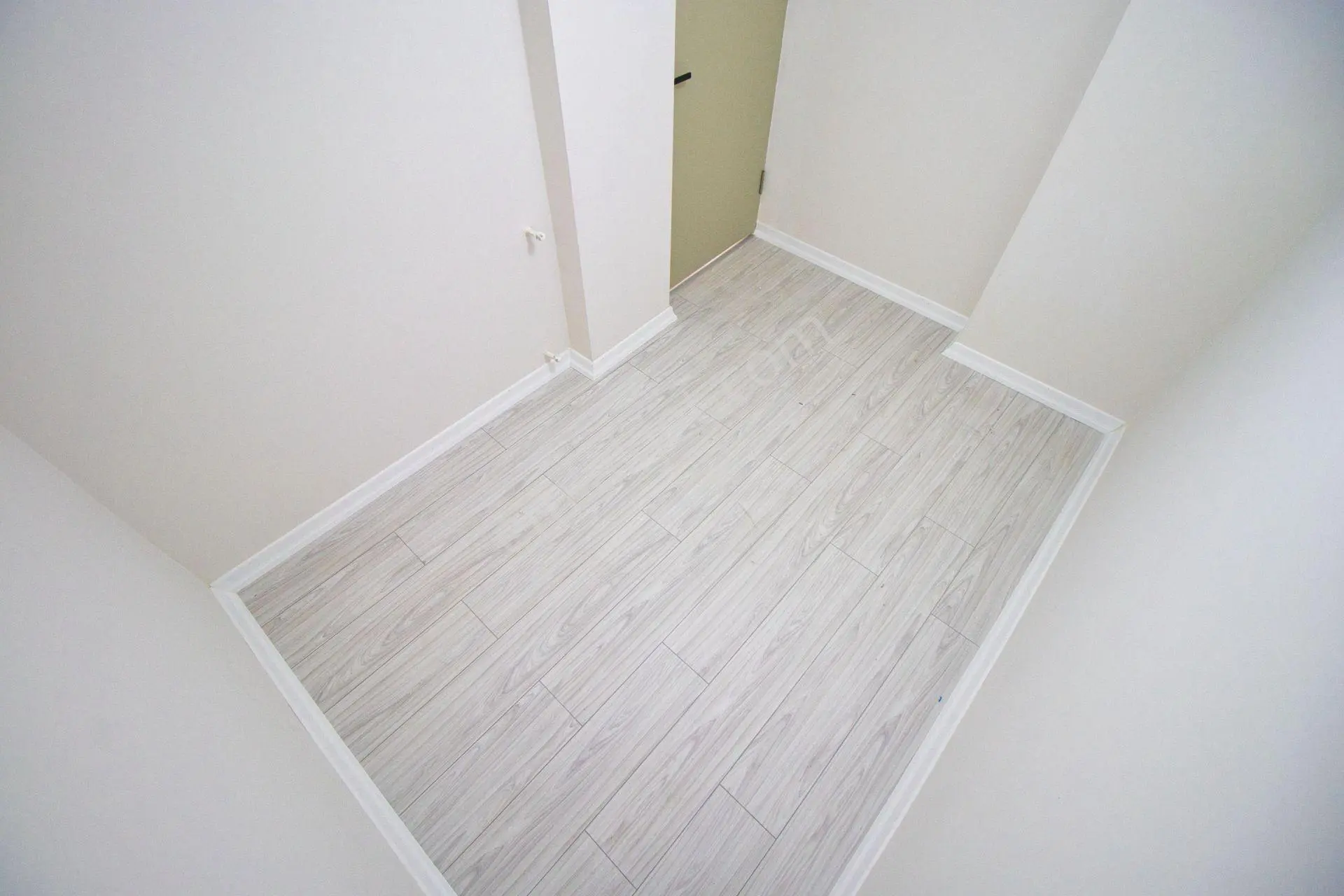 Aktif'ten Akçay Merkezde Satılık Ön Cephe Arakat Denize 300mt Full Yapılı 2+1 Daire — fotoğraf 18