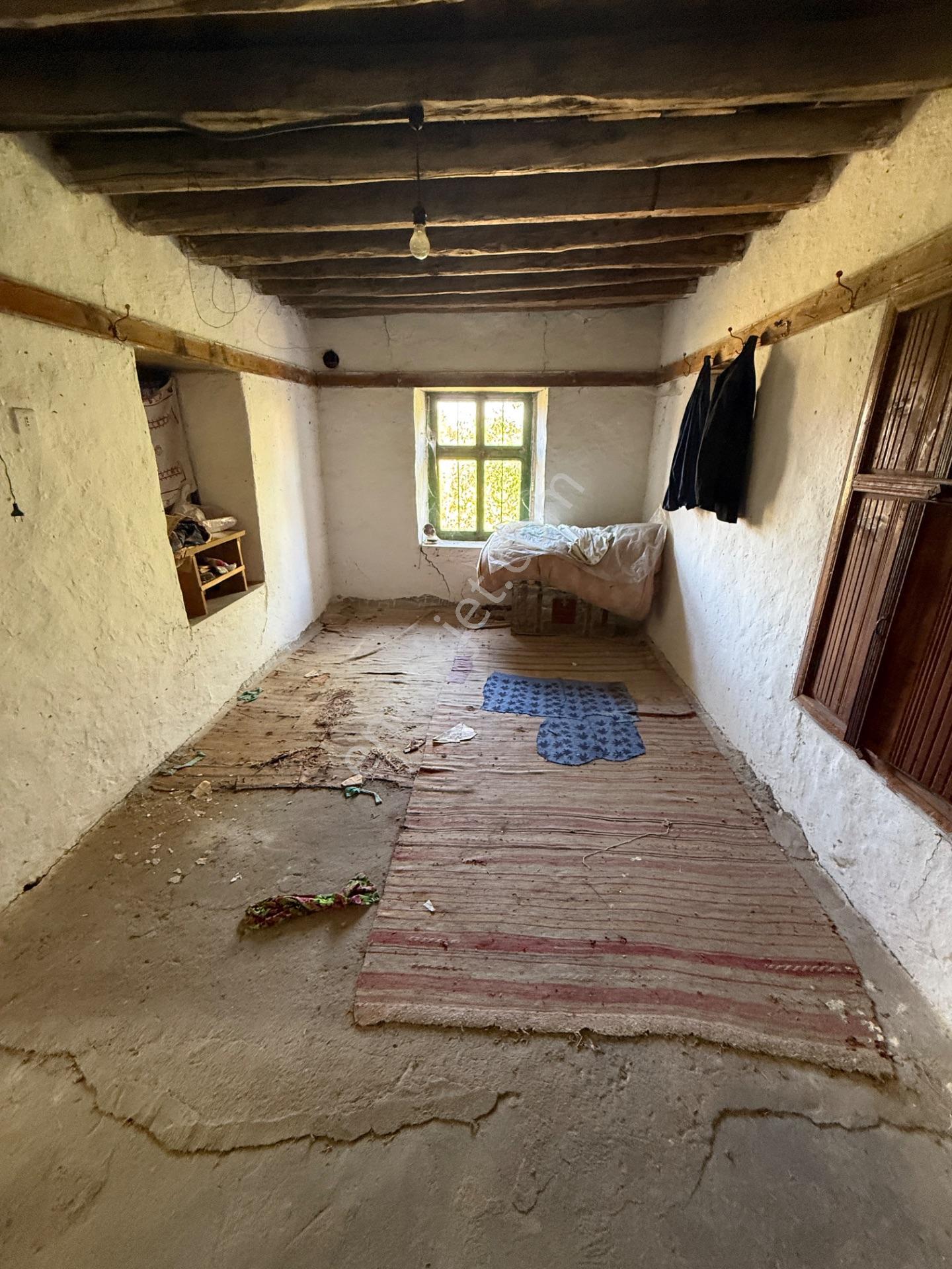 Seydişehir Çavuş Mahallesi'nde 450 M² Bahçeli Köy Evi — fotoğraf 24
