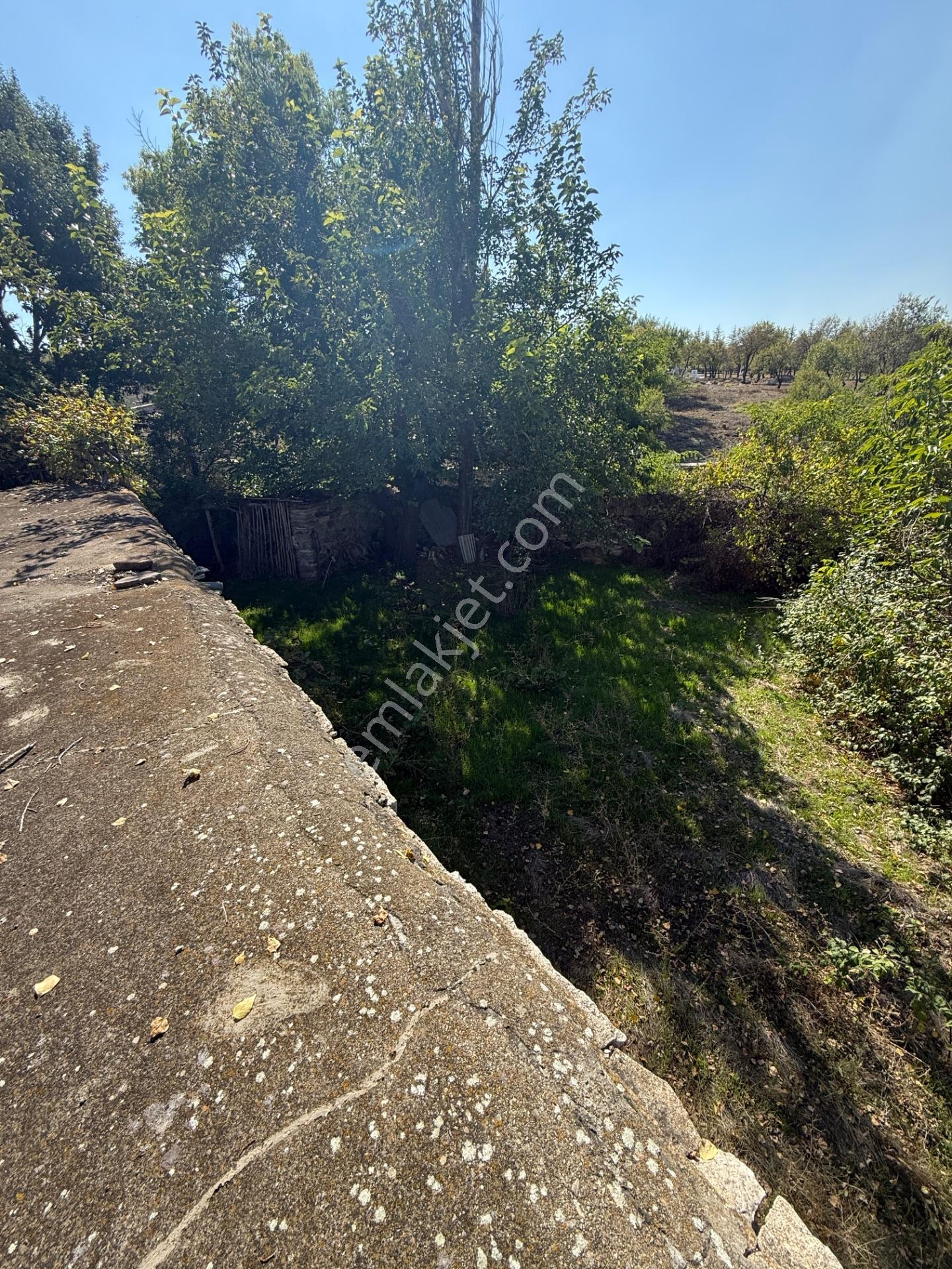 Seydişehir Çavuş Mahallesi'nde 450 M² Bahçeli Köy Evi — fotoğraf 27