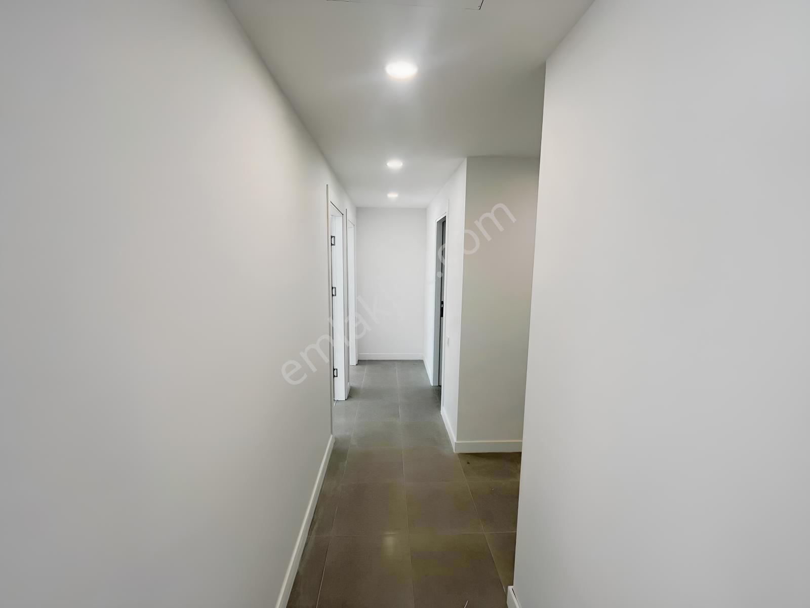 2+! Arakat Sıfır Elegant Parkda Ebeveyn Banyolu Özel Daire — fotoğraf 16