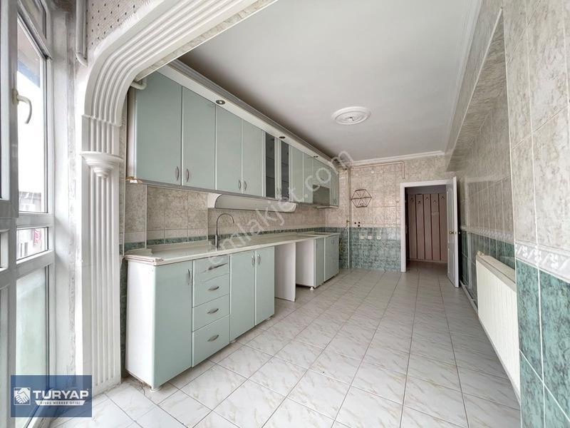 Turyap Sivas'tan Çarşı İçerisinde 151m2 Geniş Satılık 3+1 Daire — fotoğraf 6