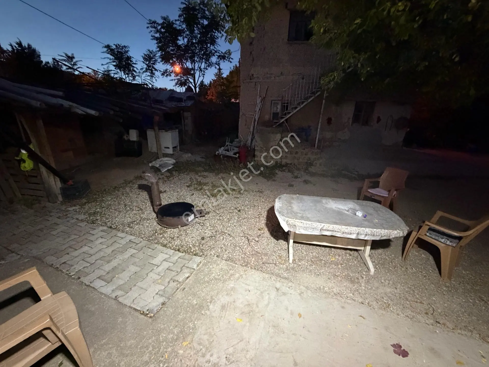 Denizli-çivril-yakacık Mahallesinde Çivril Merkeze Sadece 4 Km Uzaklıkta Satılık Köy Evi......!!!!!! — fotoğraf 19