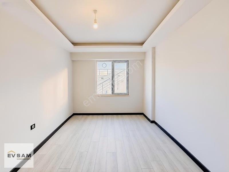 Körfez Mh 1+1 Caddeye Yakın Geniş Balkonlu Fırsat Daire — fotoğraf 7