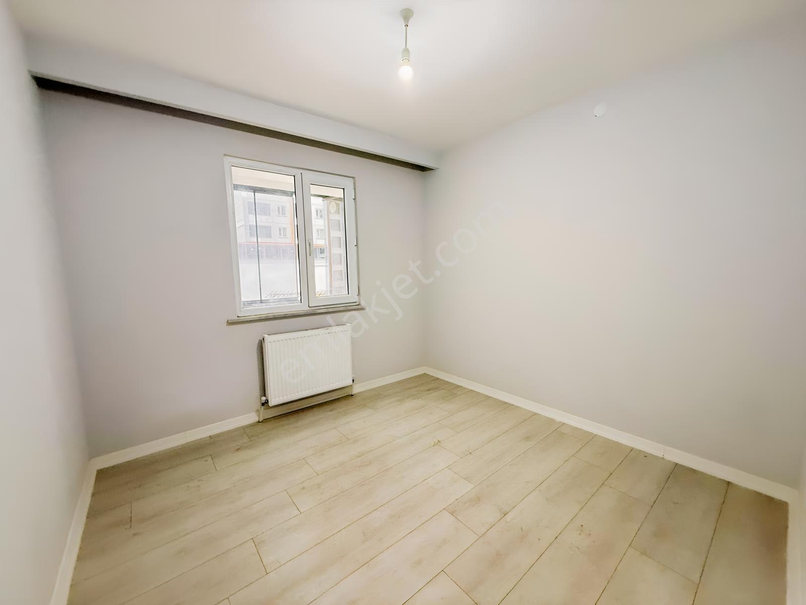 Var'dan Çerkezköy Avm Bölgesinde 2+1 Ara Kat Lüx Sitede Daire — fotoğraf 7
