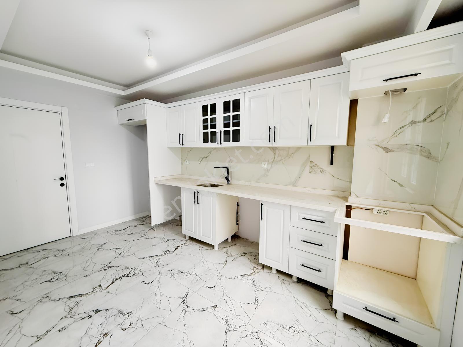 Var'dan Çerkezköy Avm Bölgesinde 2+1 Ara Kat Lüx Sitede Daire — fotoğraf 12