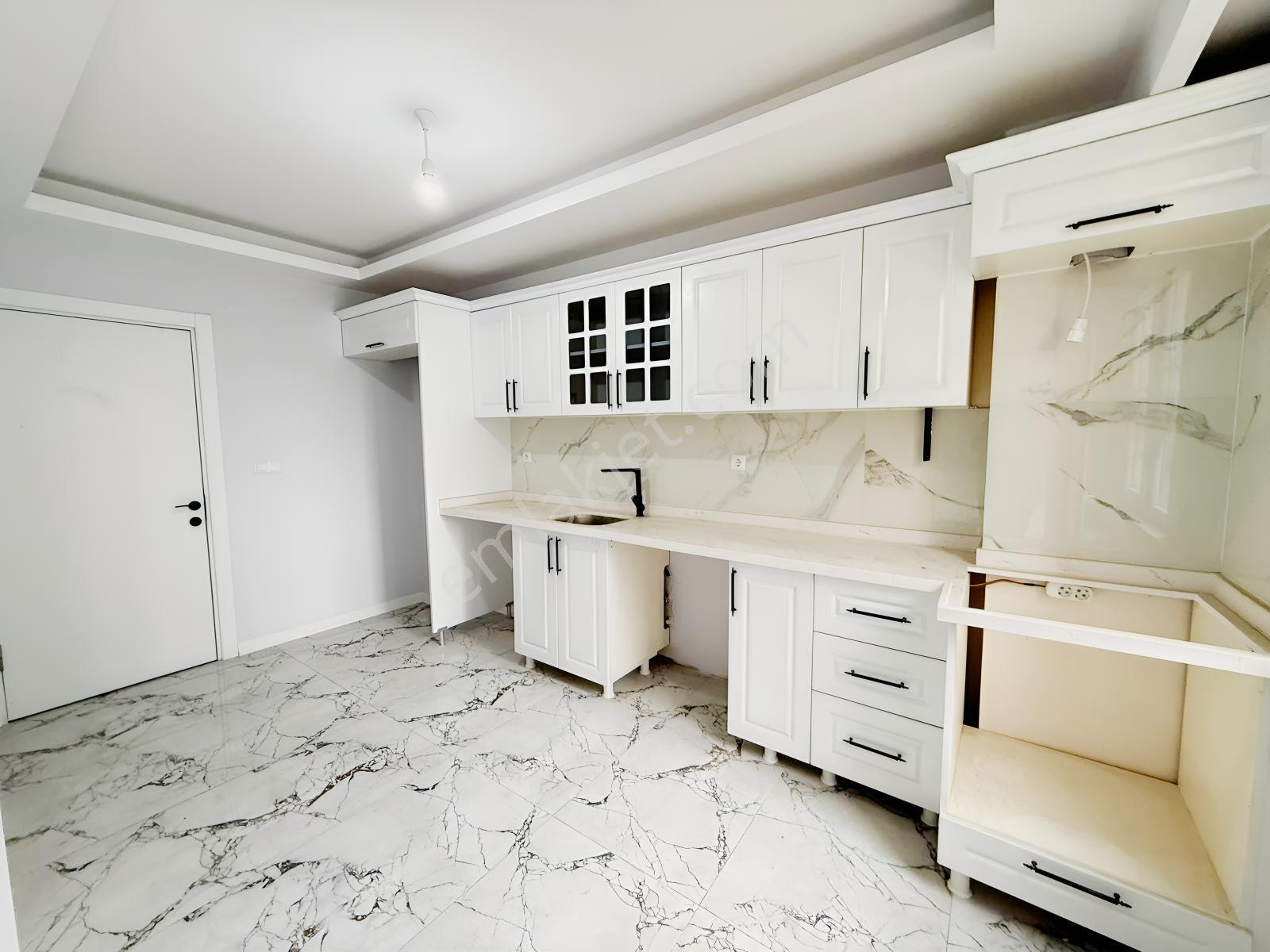 Var'dan Çerkezköy Avm Bölgesinde 2+1 Ara Kat Lüx Sitede Daire — fotoğraf 13