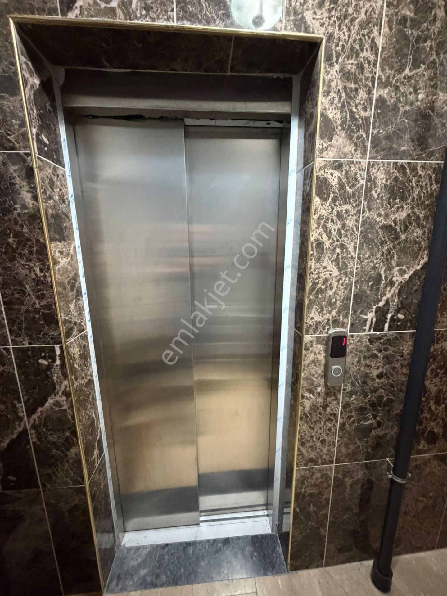 Yaylacık'ta Satılık 2+1 Daire: 105m², Balkonlu, Merkezi Konum — fotoğraf 18