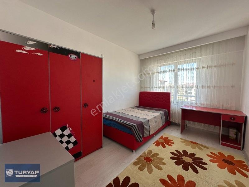 Turyap'dan Site İçerisinde 4.5+1 Yapılı Satılık Lüks Daire — fotoğraf 19