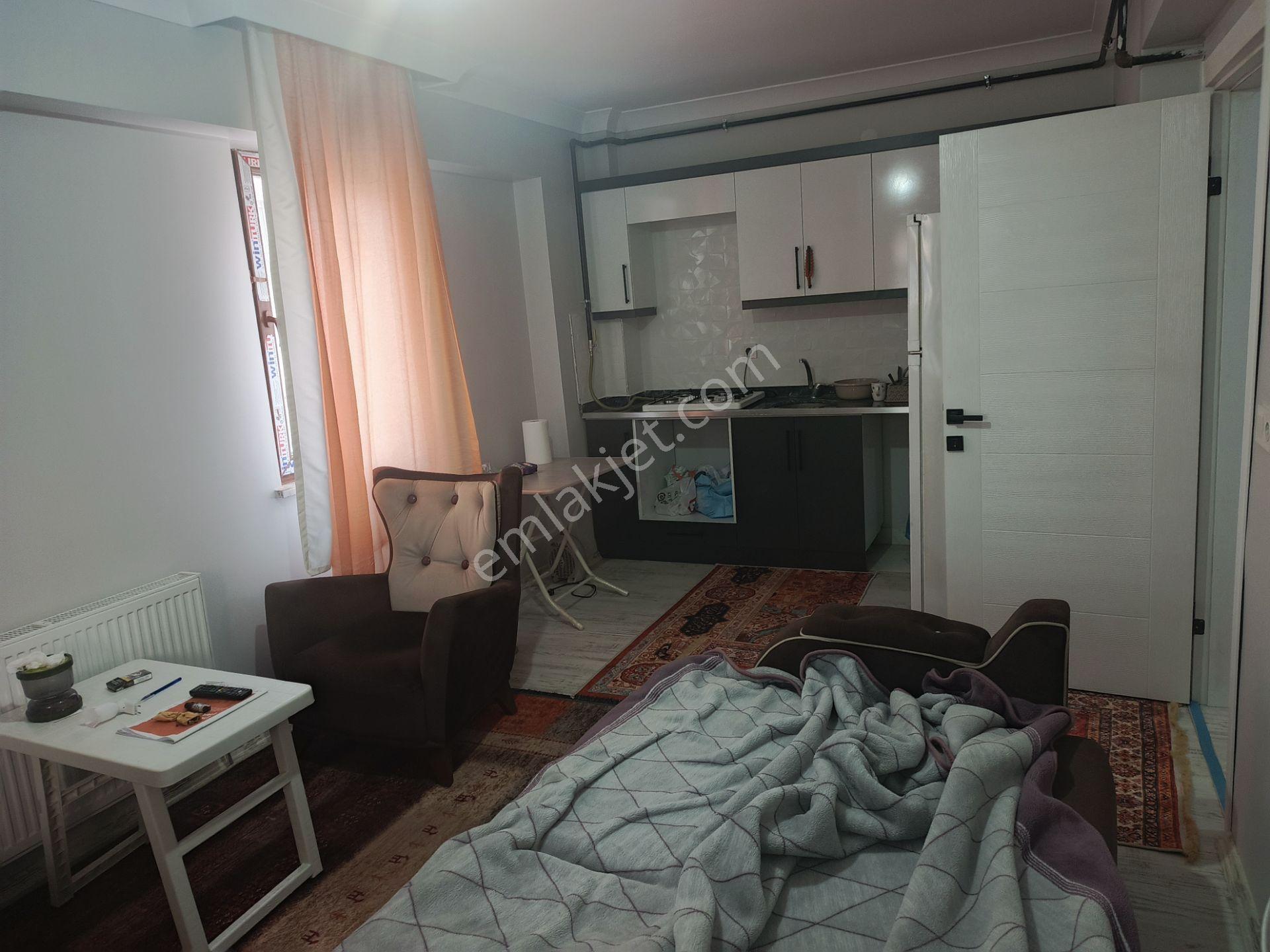 Satilik 1+1 — fotoğraf 8