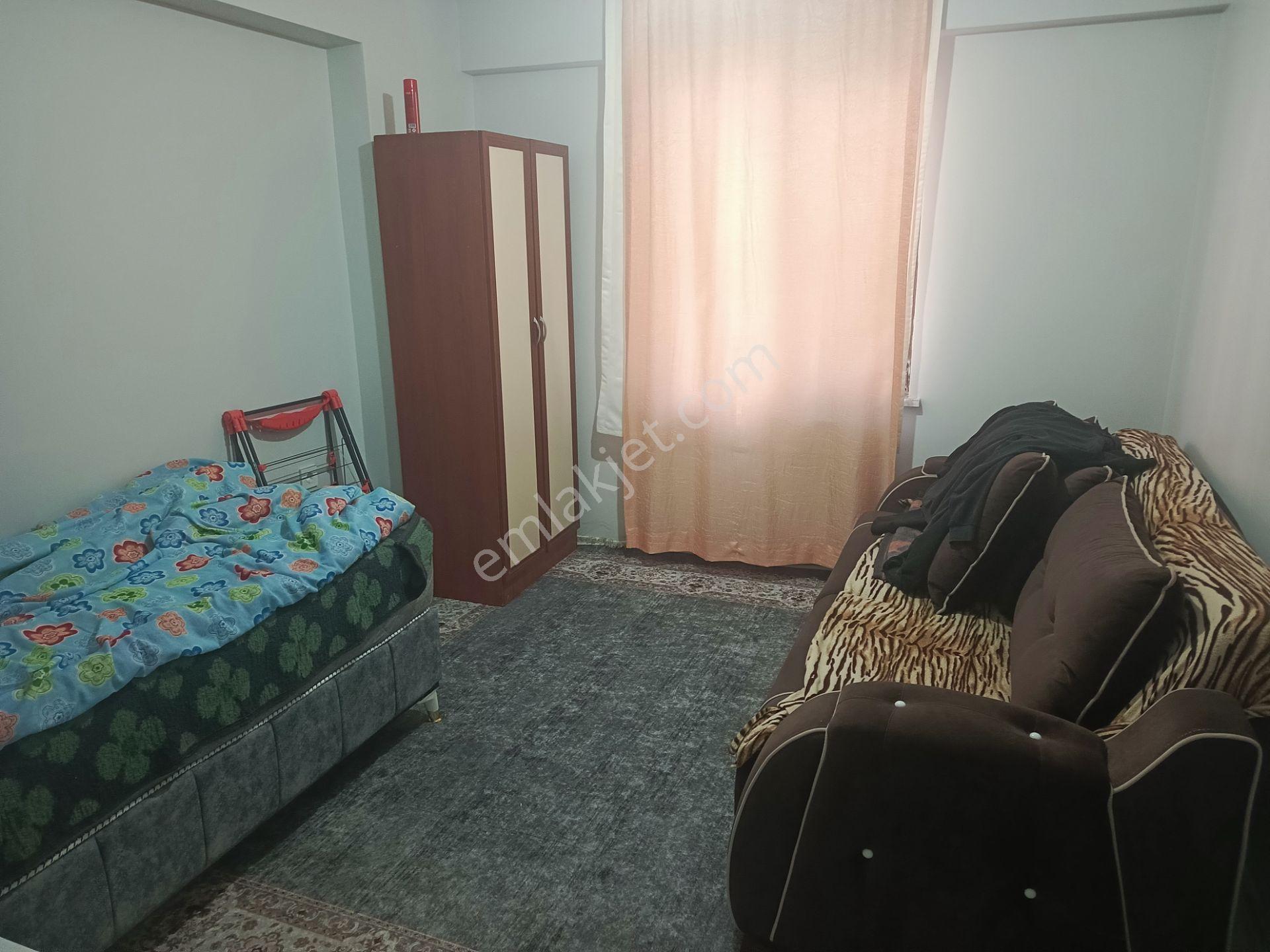 Satilik 1+1 — fotoğraf 9