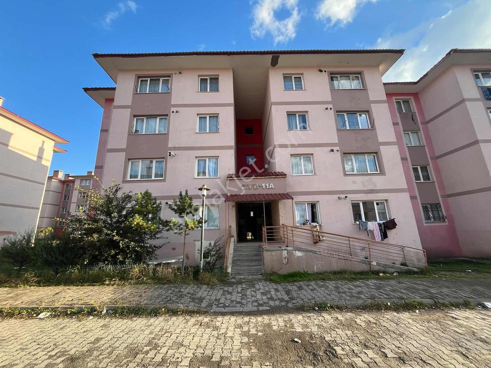 Yenişehir'de Harakani Devlet Hastanesi Karşısı 2+1 Eşyalı Arakat — fotoğraf 2