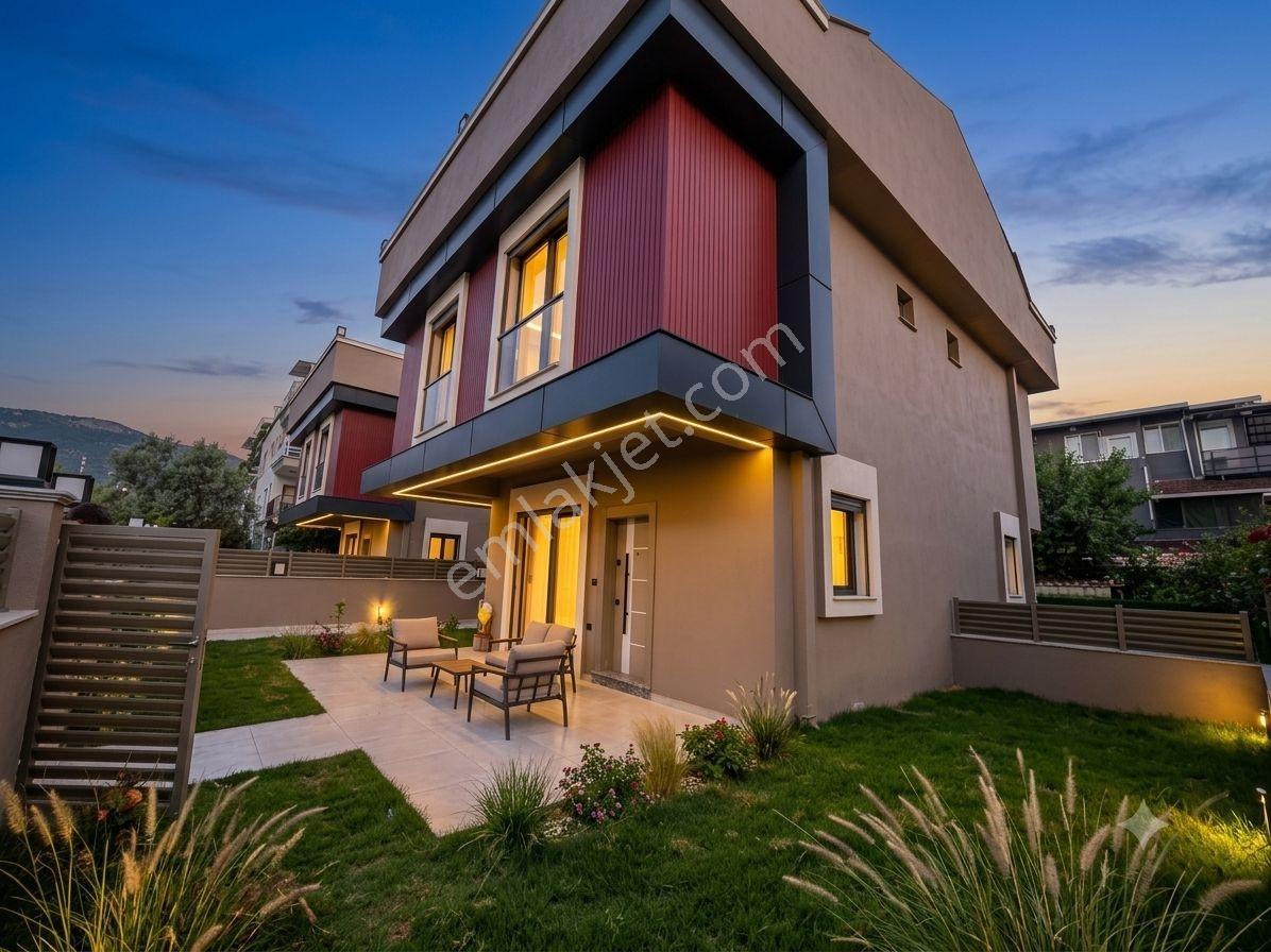 Gökçenden Denize 600Mt Mesafe'De Şık Tasarımlı 3+1Villa!!!