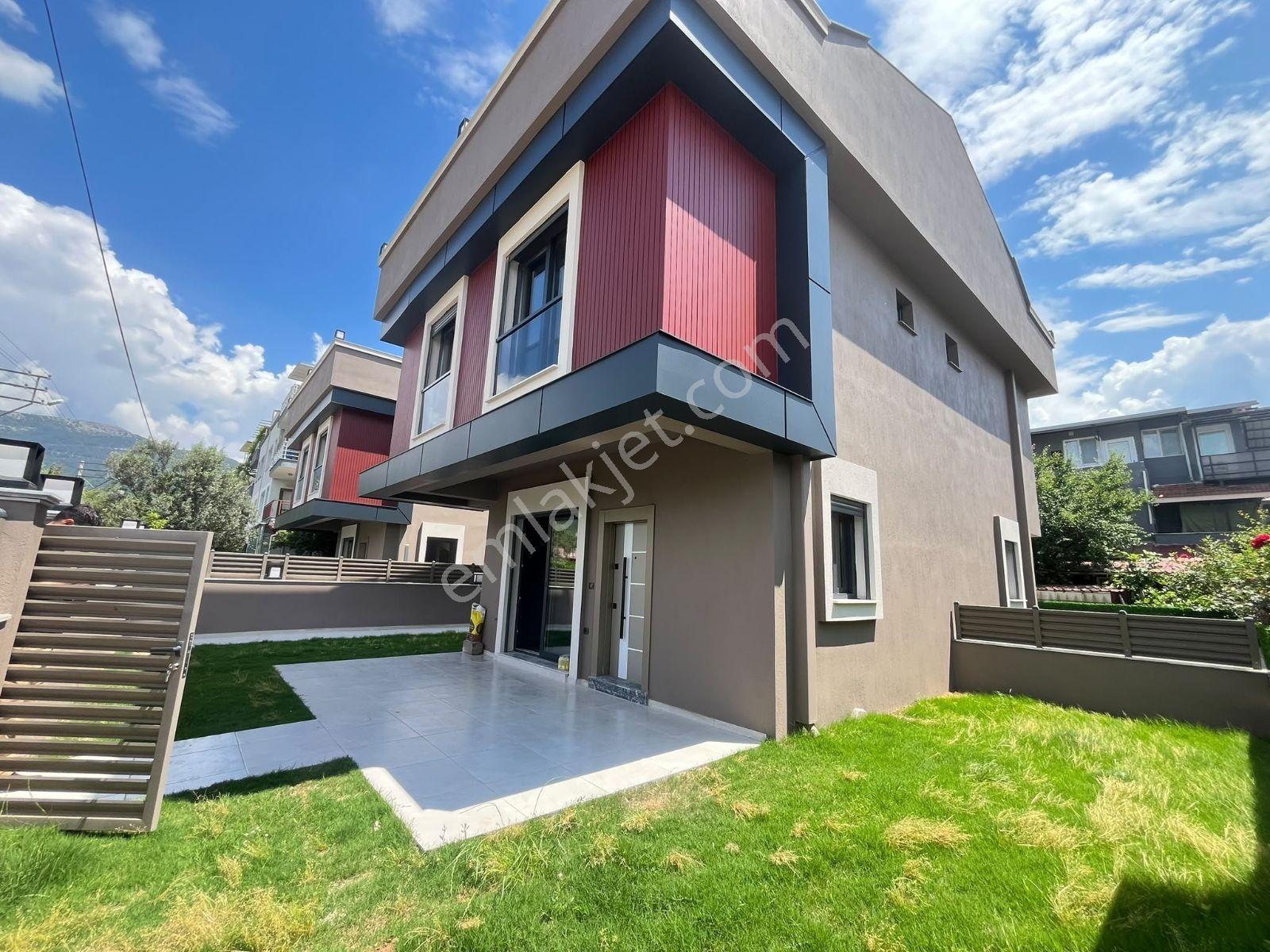 Gökçenden Denize 600mt Mesafe'de Şık Tasarımlı 3+1villa!!! — fotoğraf 2