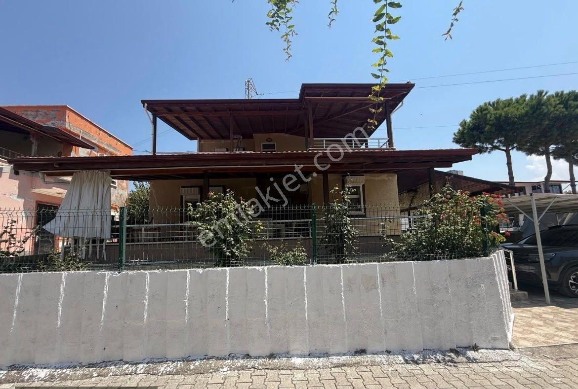 Arsuz Yolu Üzerinde Ceren Sitesinde Köşe Parsel4+1 Eşyalı Satık — fotoğraf 2