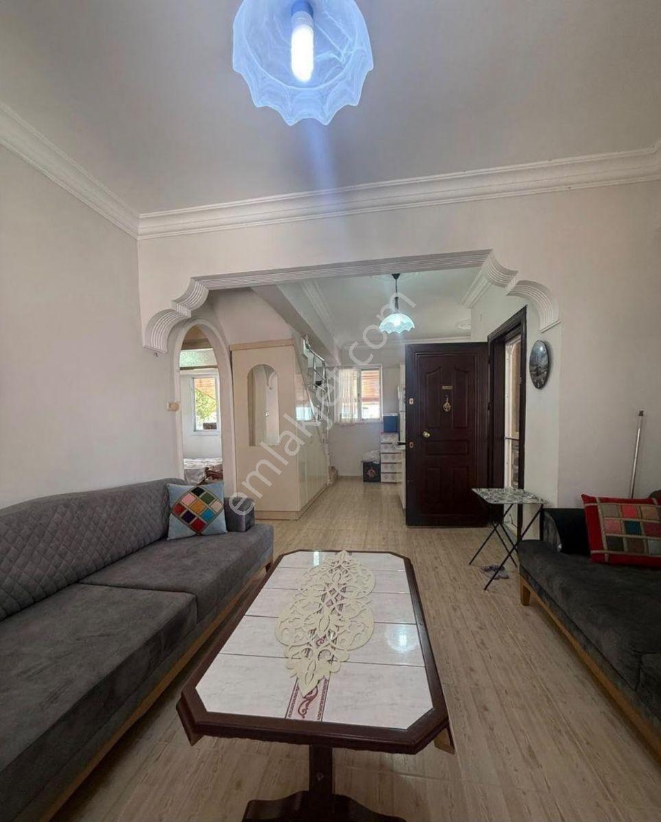 Arsuz Yolu Üzerinde Ceren Sitesinde Köşe Parsel4+1 Eşyalı Satık — fotoğraf 18