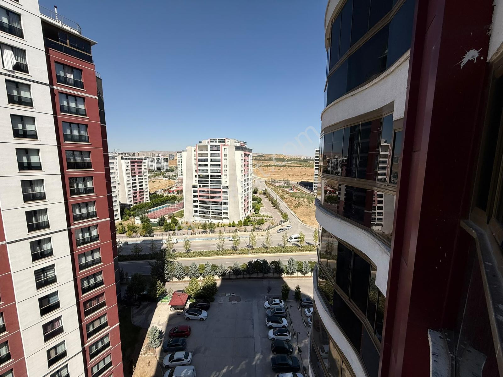 Cumhuriyet Mahallesi Metro Yakını Kök Tapu 2+1 Satılık Daire ! — fotoğraf 18