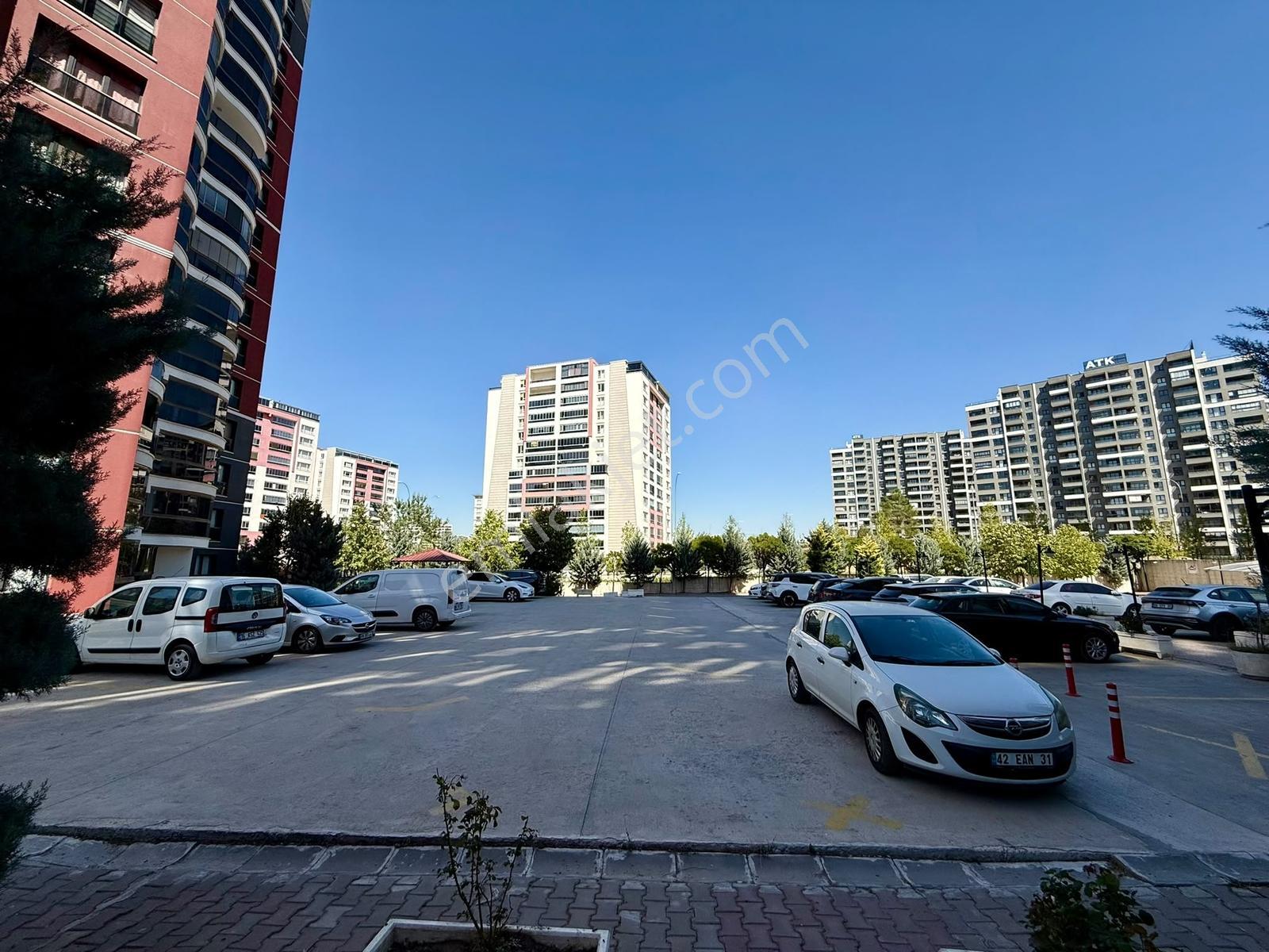 Cumhuriyet Mahallesi Metro Yakını Kök Tapu 2+1 Satılık Daire ! — fotoğraf 26